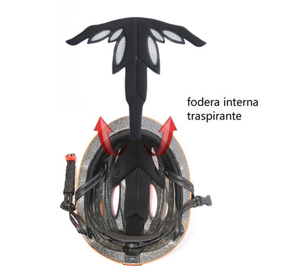 Cycling helmet with front and rear lights